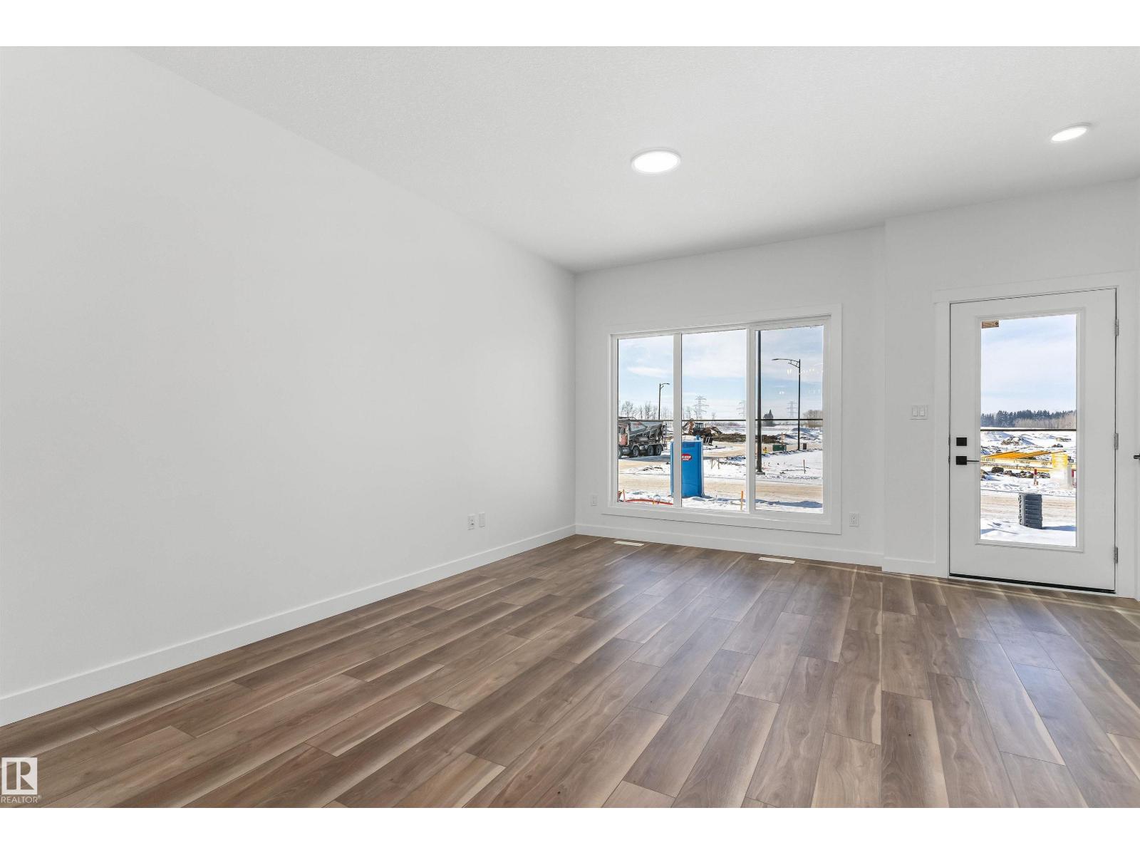 4552 Warbler Lo NW, Edmonton, Alberta  T5S 0W8 - Photo 14 - E4500353