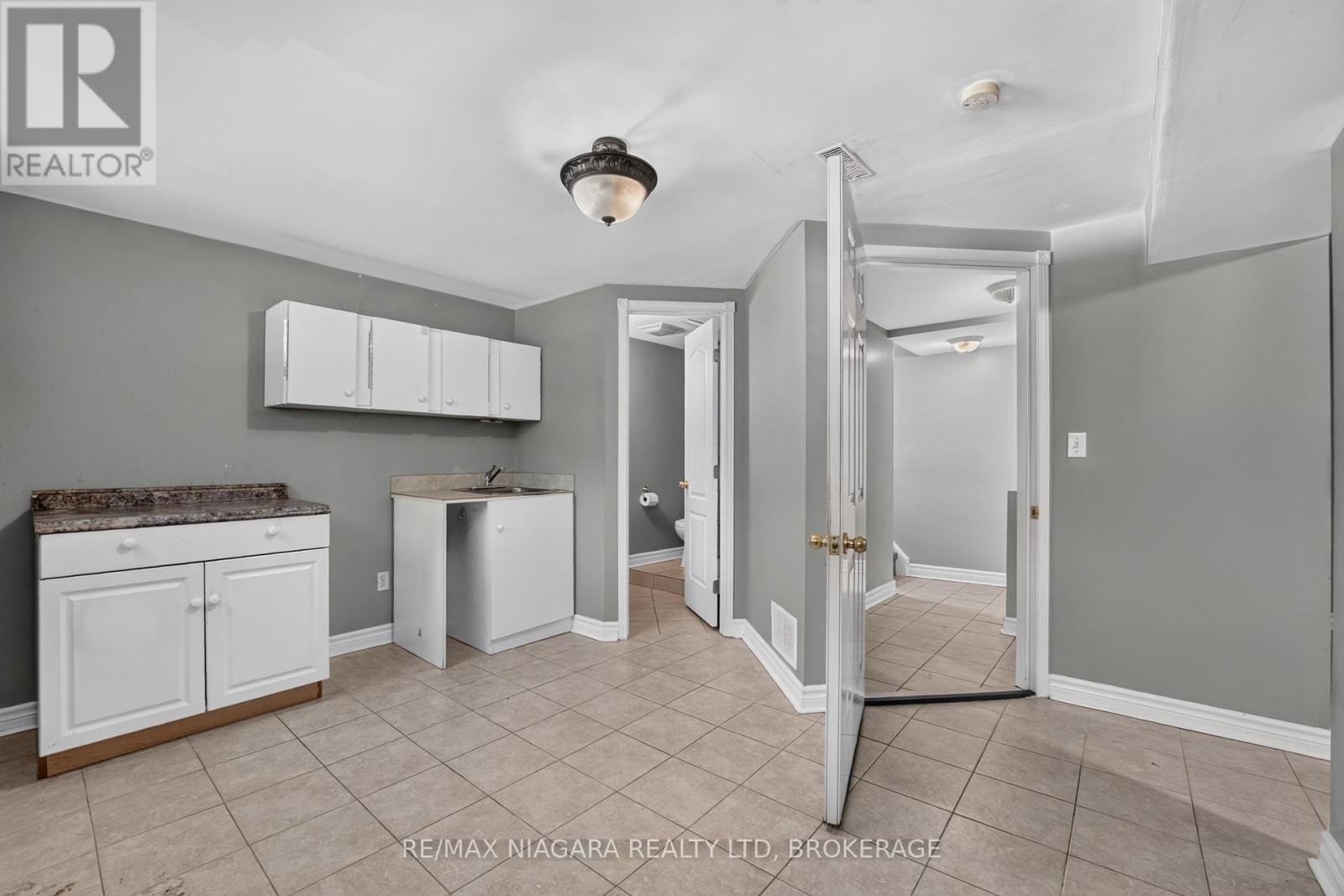 4074 Brookdale Drive, Niagara Falls, Ontario  L2H 2B3 - Photo 22 - X13599748