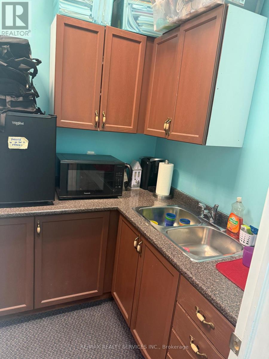 105 - 19 Woodbine Downs Boulevard, Toronto, Ontario  M9W 6N5 - Photo 15 - W13599178