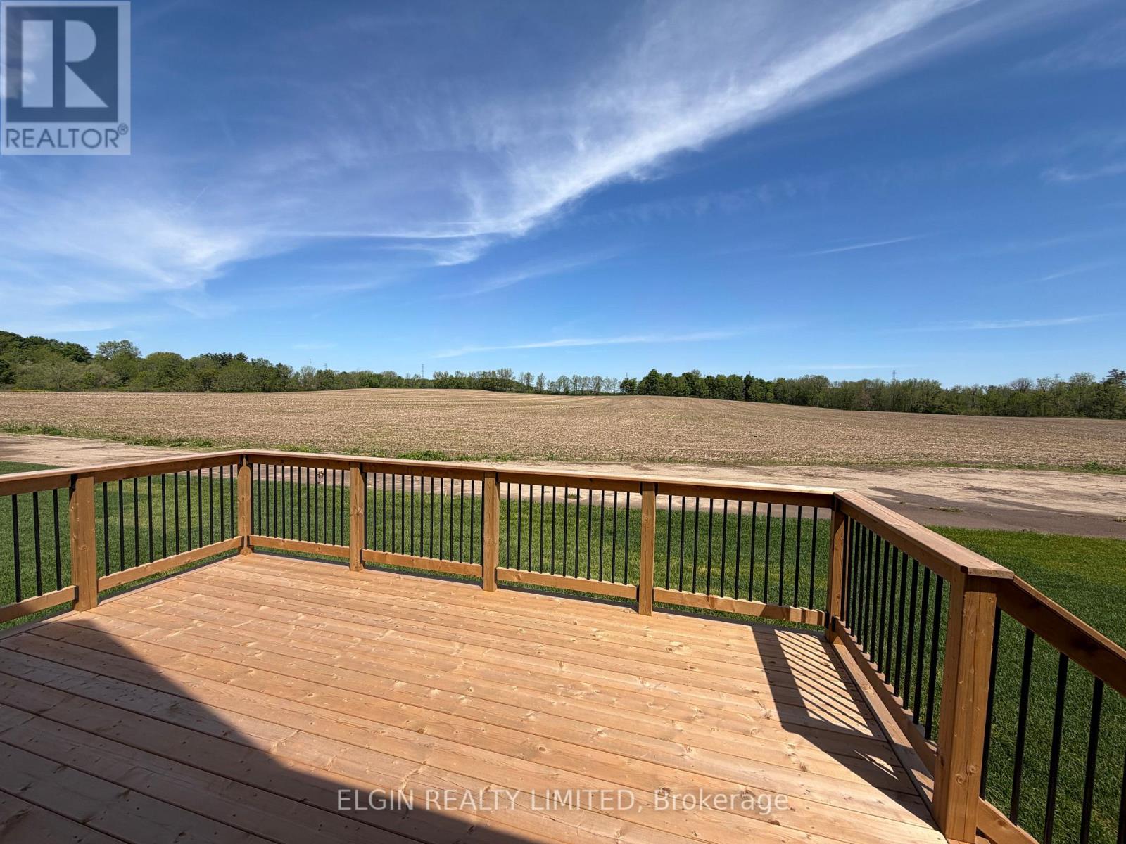 74 Braun Avenue, Tillsonburg, Ontario  N4G 0K4 - Photo 2 - X13593708