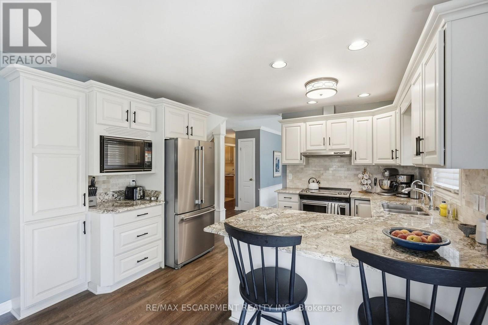 12 Huntington Lane, St. Catharines, Ontario  L2S 3J5 - Photo 11 - X13598218