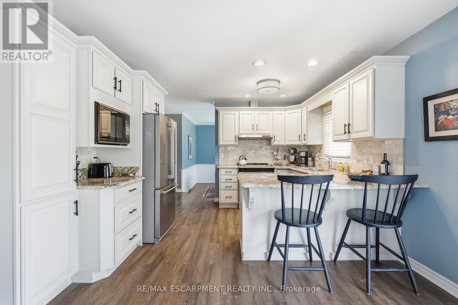 12 Huntington Lane, St. Catharines, Ontario  L2S 3J5 - Photo 10 - X13598218