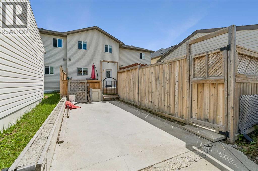 47 Belgian Street, Cochrane, Alberta T4C 0M2 - Photo 26 - A2325286