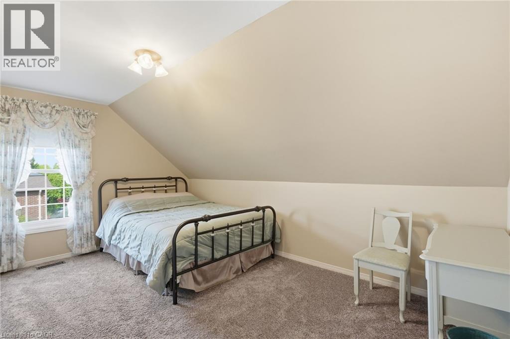 12 Huntington Lane, St. Catharines, Ontario  L2S 3J5 - Photo 21 - 40850034