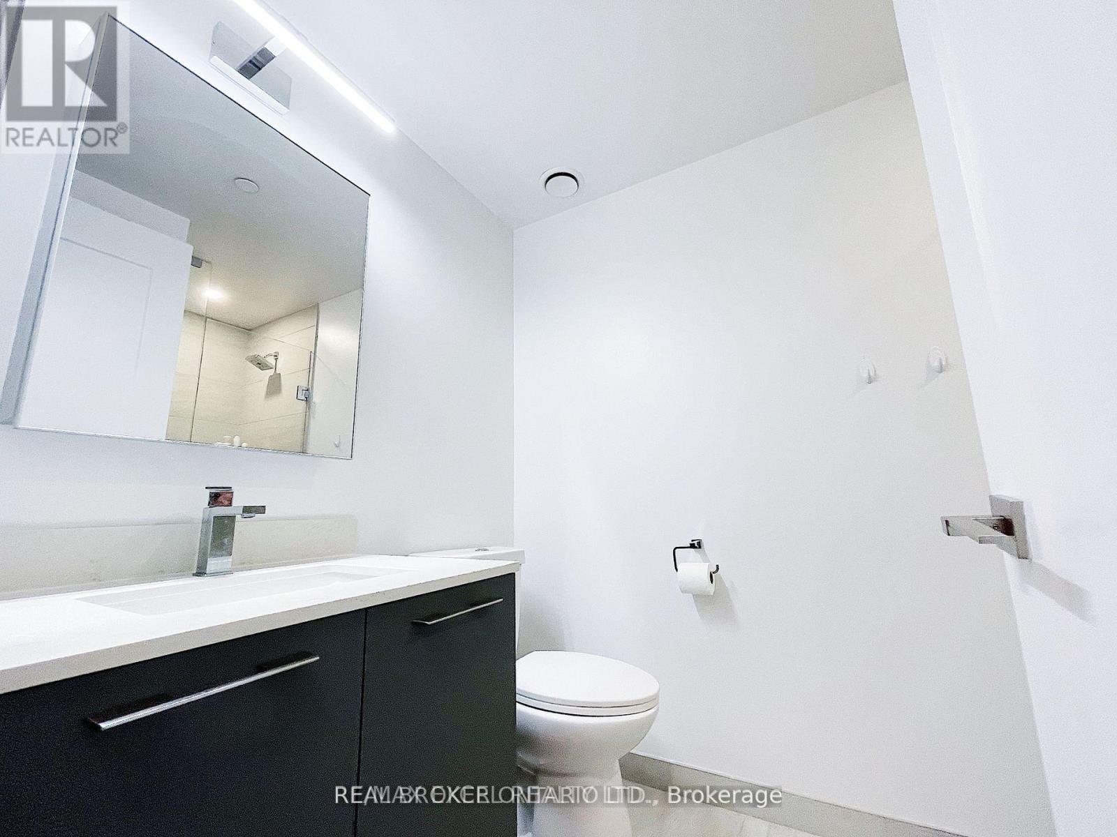 2209 - 18 Water Walk Drive, Markham, Ontario  L3R 6L5 - Photo 12 - N13599754