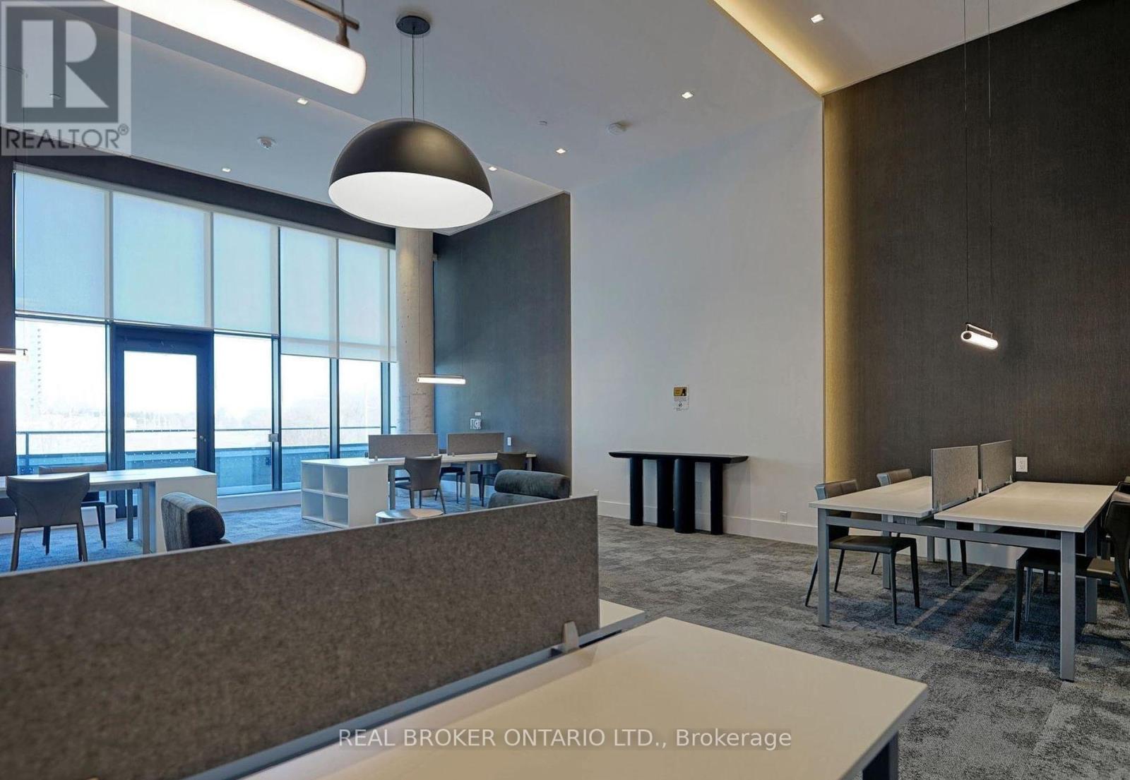 2209 - 18 Water Walk Drive, Markham, Ontario  L3R 6L5 - Photo 33 - N13599754