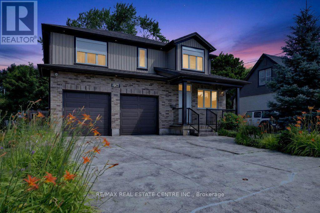 236 NEILSON AVENUE N, Waterloo, Ontario