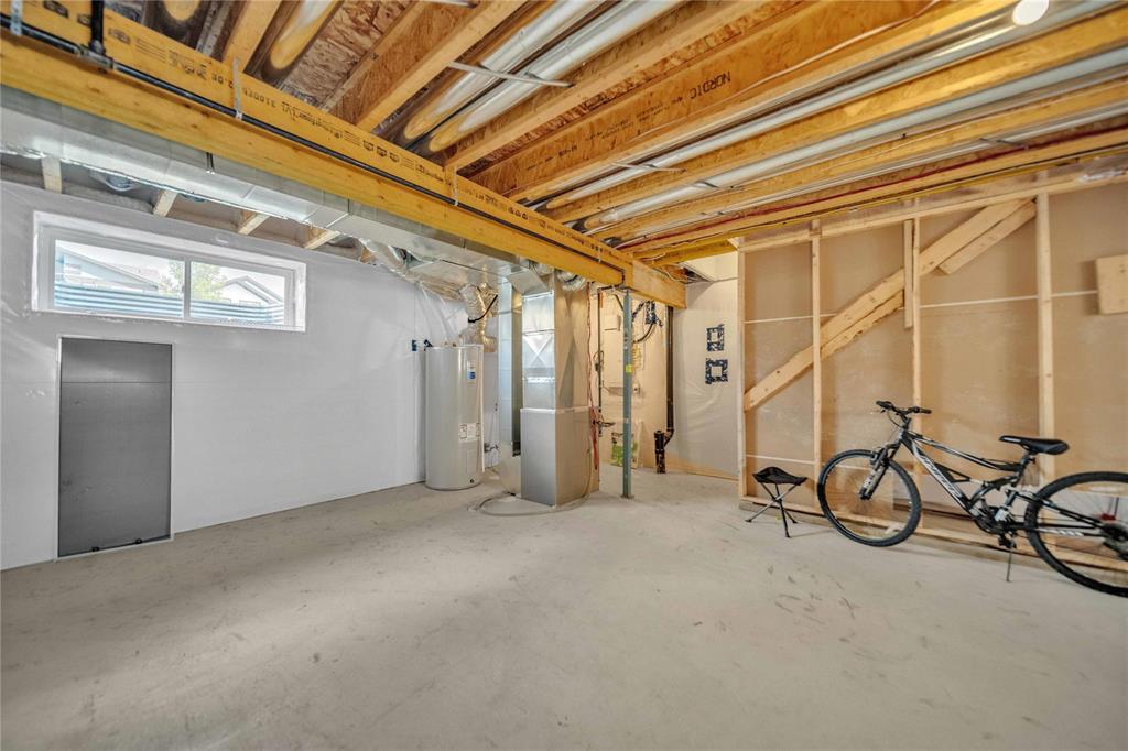 536 North Point Boulevard, Winnipeg, Manitoba  R2V 5H7 - Photo 29 - 202618457