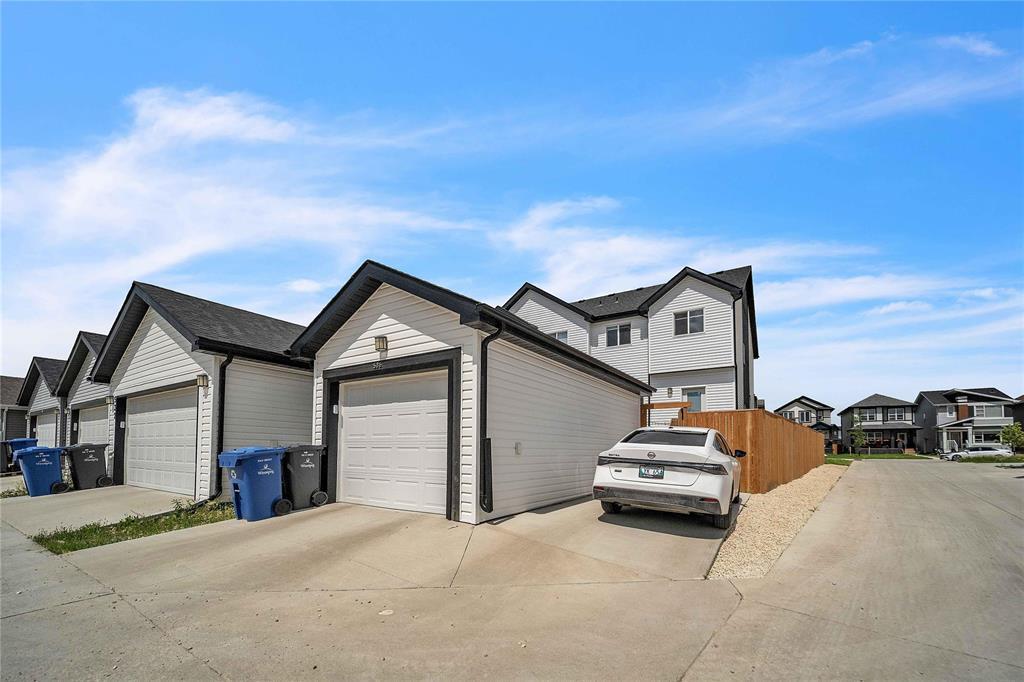 536 North Point Boulevard, Winnipeg, Manitoba  R2V 5H7 - Photo 35 - 202618457