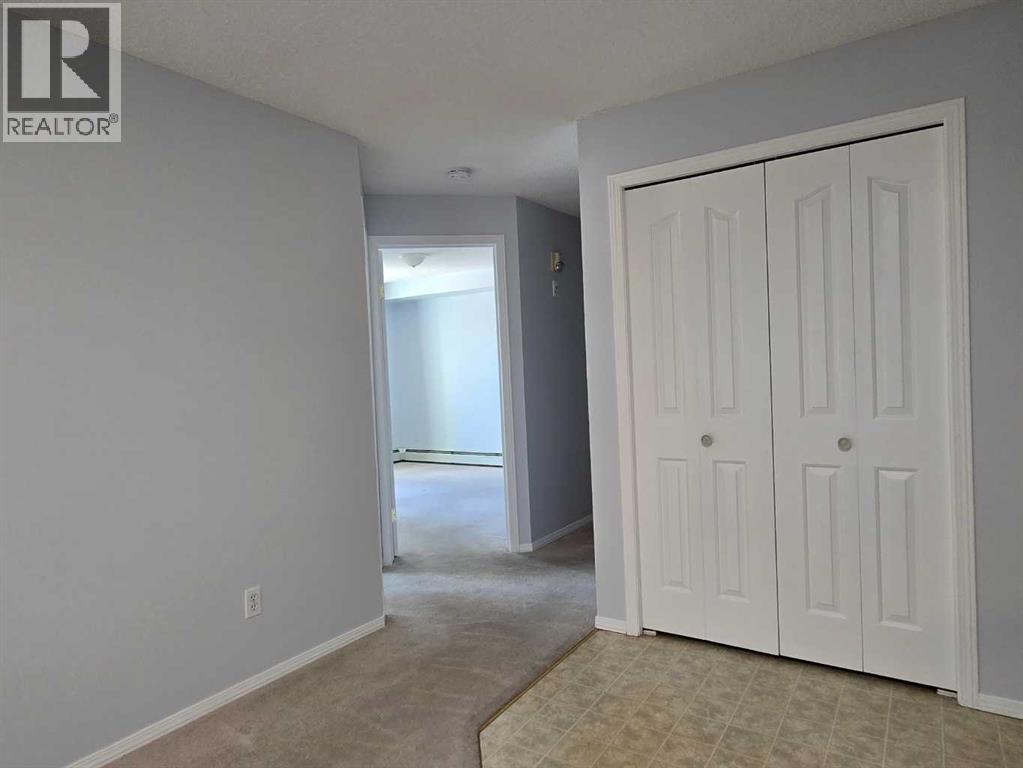 1206, 604 8 Street SW, Airdrie, Alberta T4B 2W4 - Photo 5 - A2320955