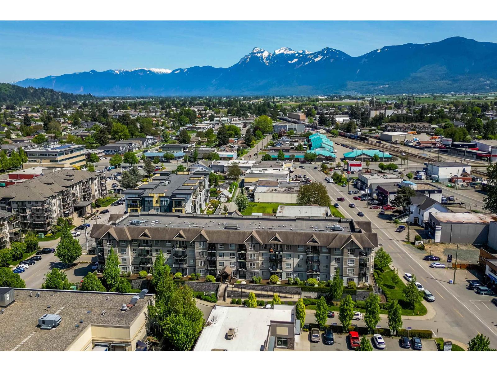 413 9000 BIRCH STREET|Chilliwack Downtown