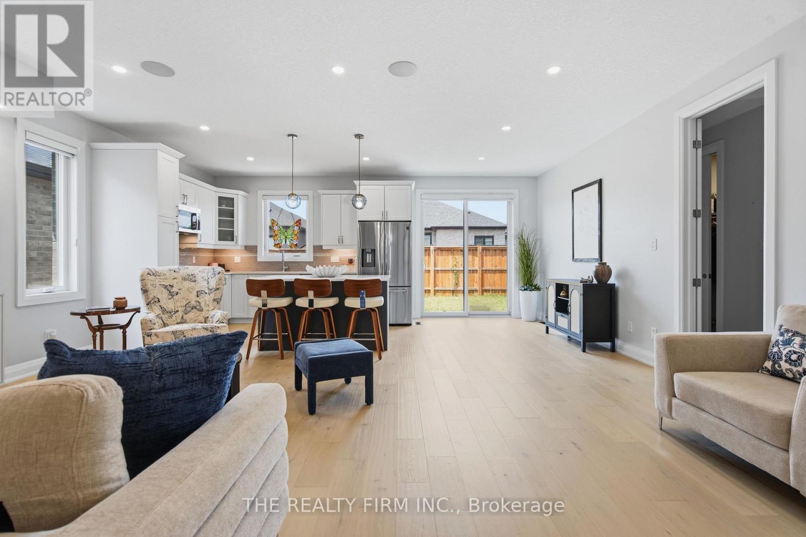 8 - 383 Daventry Way, Middlesex Centre, Ontario  N0L 1R0 - Photo 10 - X13599874