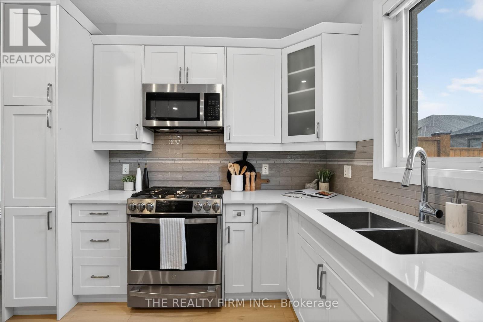 8 - 383 Daventry Way, Middlesex Centre, Ontario  N0L 1R0 - Photo 16 - X13599874