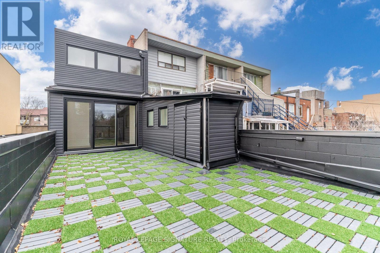 1 - 861 O'connor Drive, Toronto, Ontario  M4B 2S7 - Photo 29 - E13599916