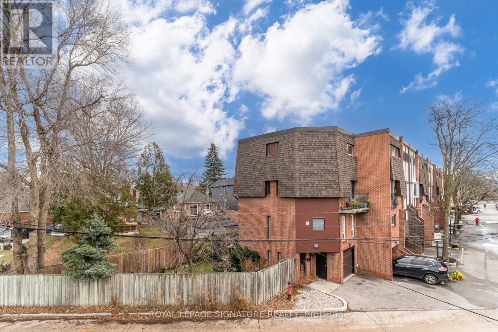 1 - 861 O'connor Drive, Toronto, Ontario  M4B 2S7 - Photo 34 - E13599916