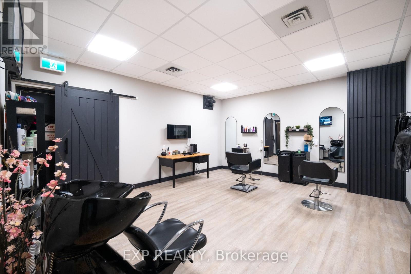 7 - 2601 Hwy 20 Highway E, Thorold, Ontario  L0S 1E6 - Photo 35 - X13599960
