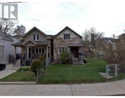 18 DUNRAVEN DRIVE, Toronto, Ontario