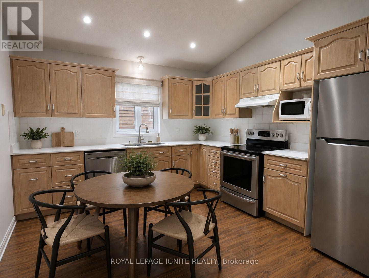 461 Eastbridge Boulevard, Waterloo, Ontario  N2K 3Y4 - Photo 4 - X13599922