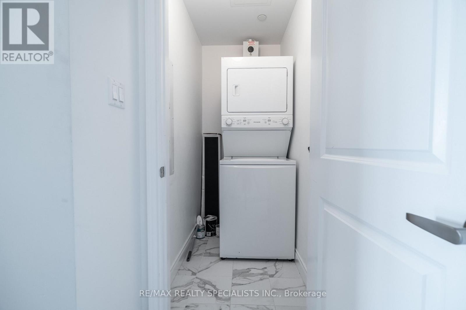 321 - 125 Shoreview Place, Hamilton, Ontario  L8E 0K3 - Photo 4 - X13599952