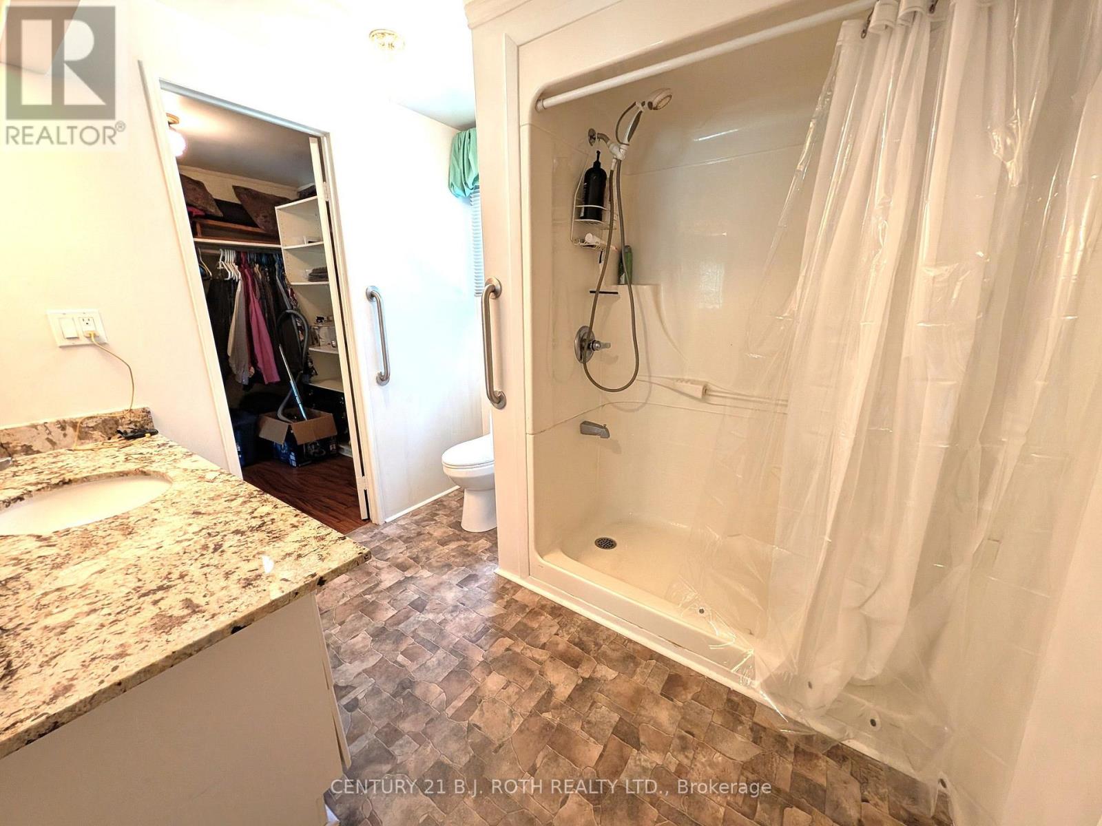 66 Linden Lane, Innisfil, Ontario  L9S 1P2 - Photo 24 - N13593718