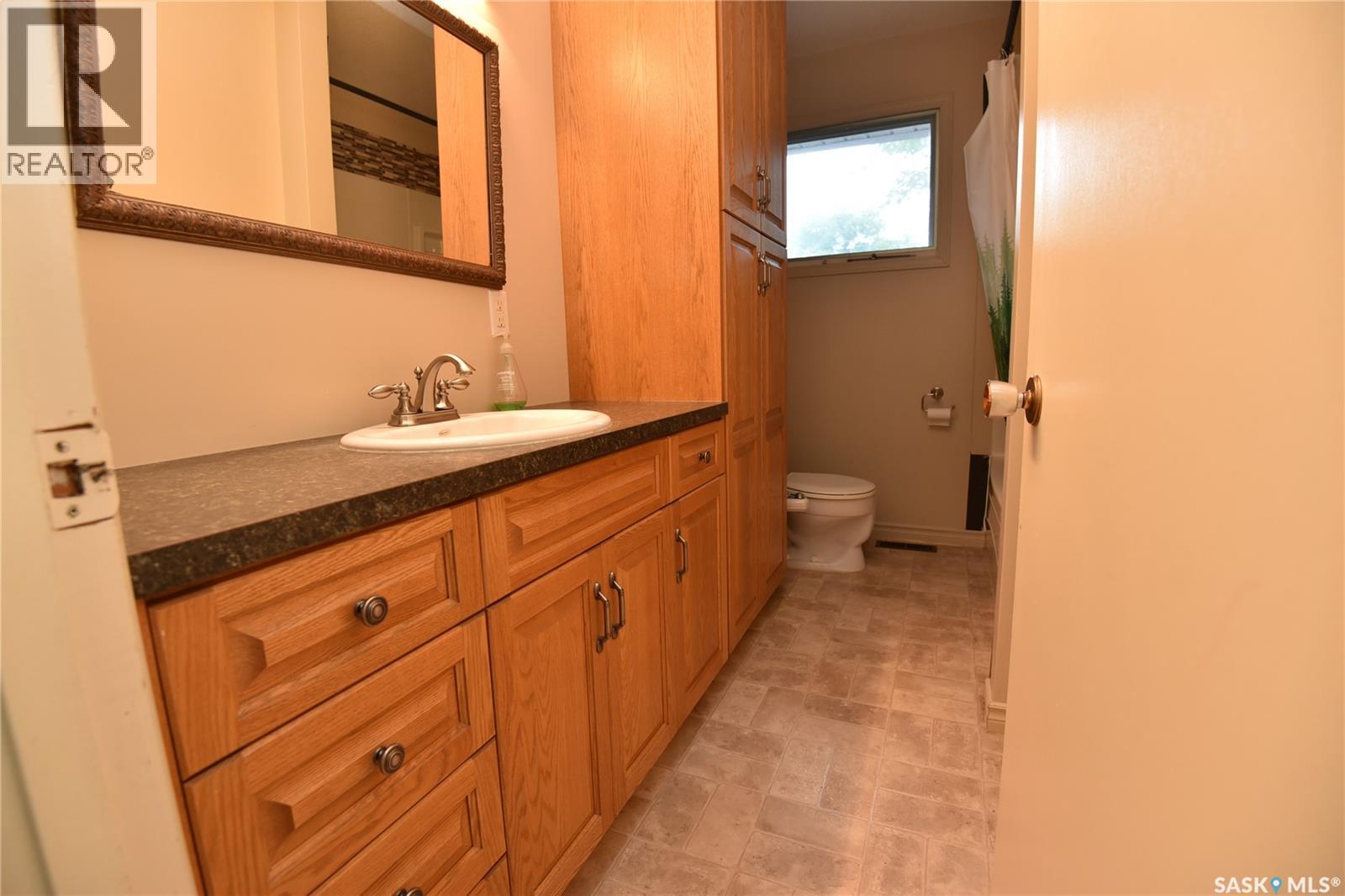 413 Maple Road E, Nipawin, Saskatchewan  S0E 1E0 - Photo 21 - SK043501