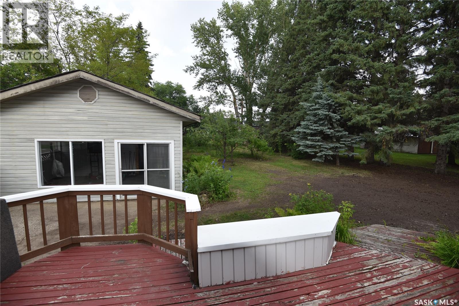 413 Maple Road E, Nipawin, Saskatchewan  S0E 1E0 - Photo 35 - SK043501