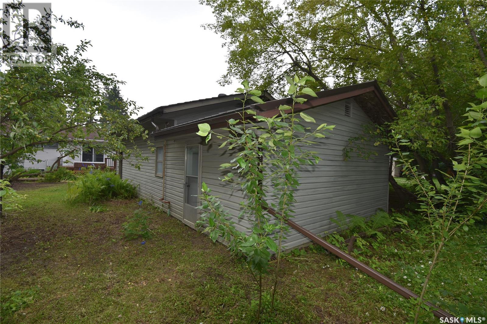 413 Maple Road E, Nipawin, Saskatchewan  S0E 1E0 - Photo 42 - SK043501