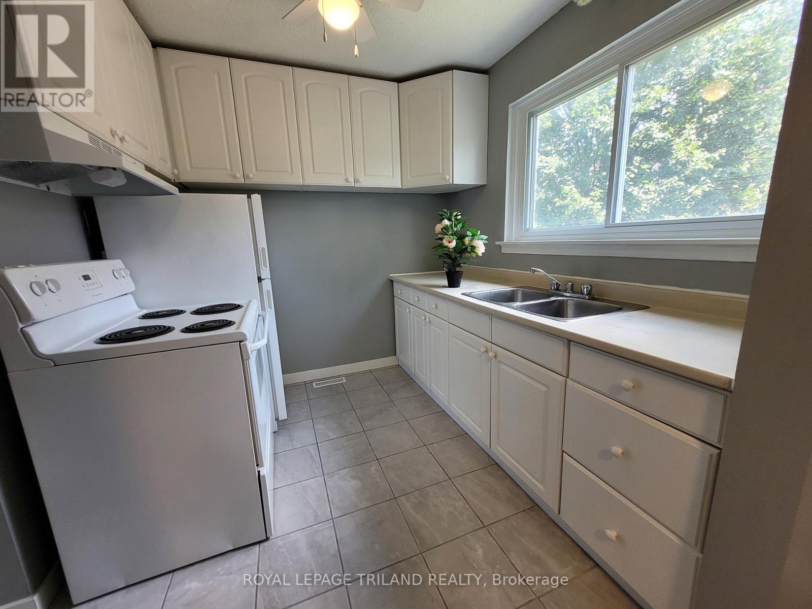 66 - 585 Gainsborough Road, London North, Ontario N6G 2C5 - Photo 12 - X13600136