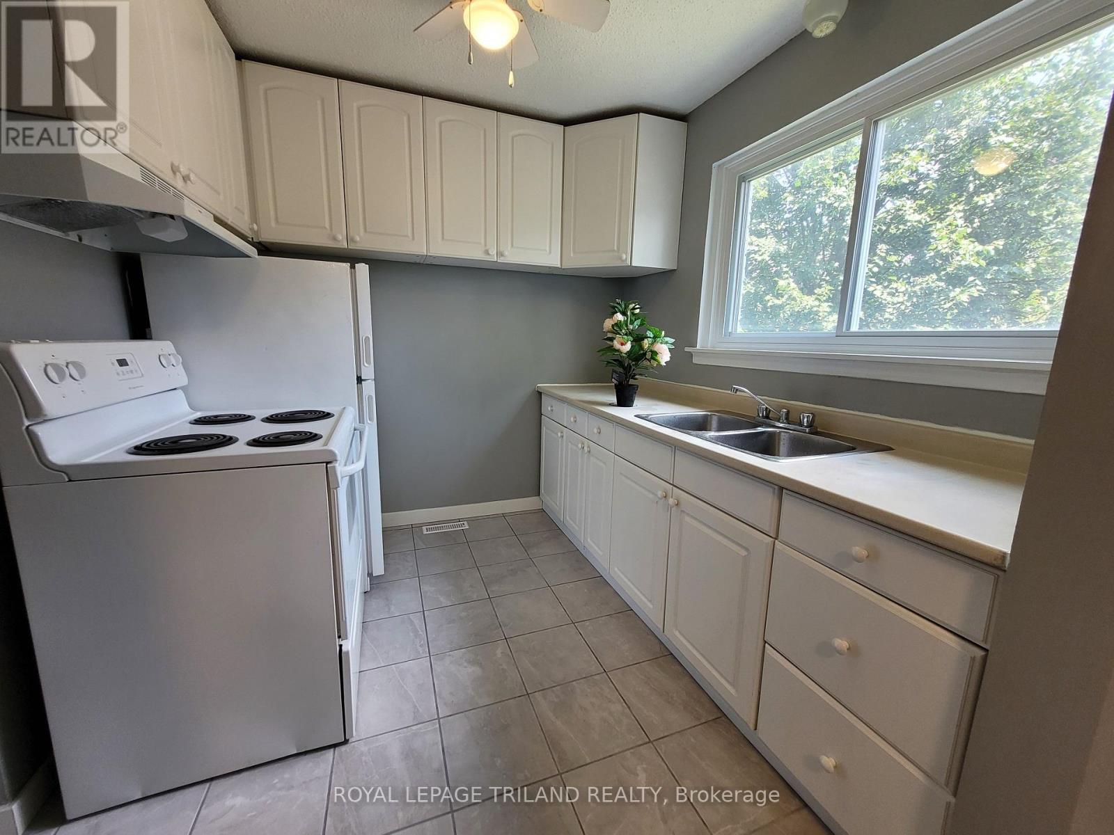 66 - 585 Gainsborough Road, London North, Ontario N6G 2C5 - Photo 13 - X13600136