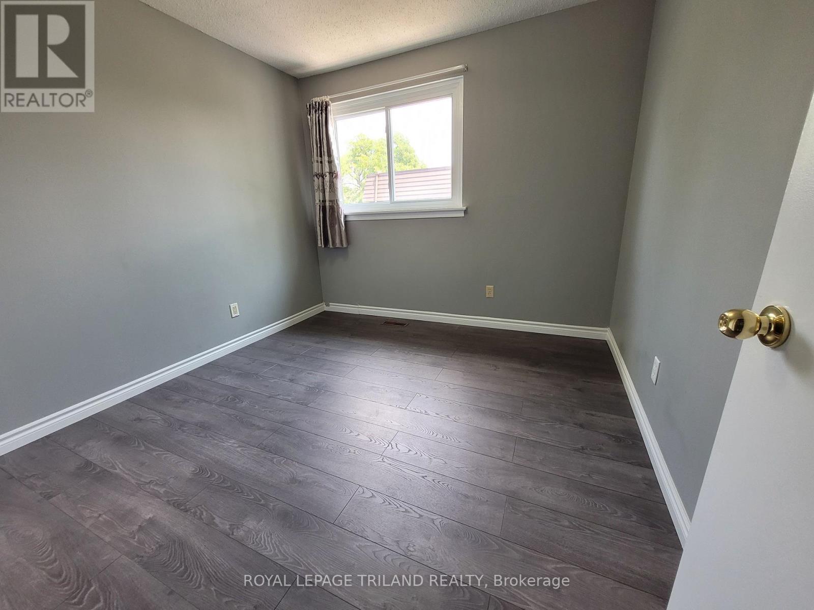 66 - 585 Gainsborough Road, London North, Ontario N6G 2C5 - Photo 2 - X13600136