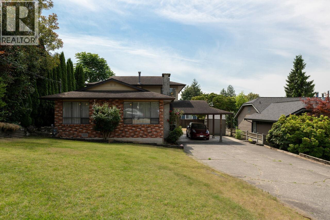 1950 WILTSHIRE AVENUE, Coquitlam