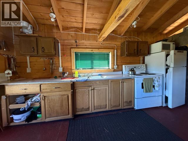 10 Rose Road, Whitehorse South, Yukon  Y0B 1T0 - Photo 4 - 17547