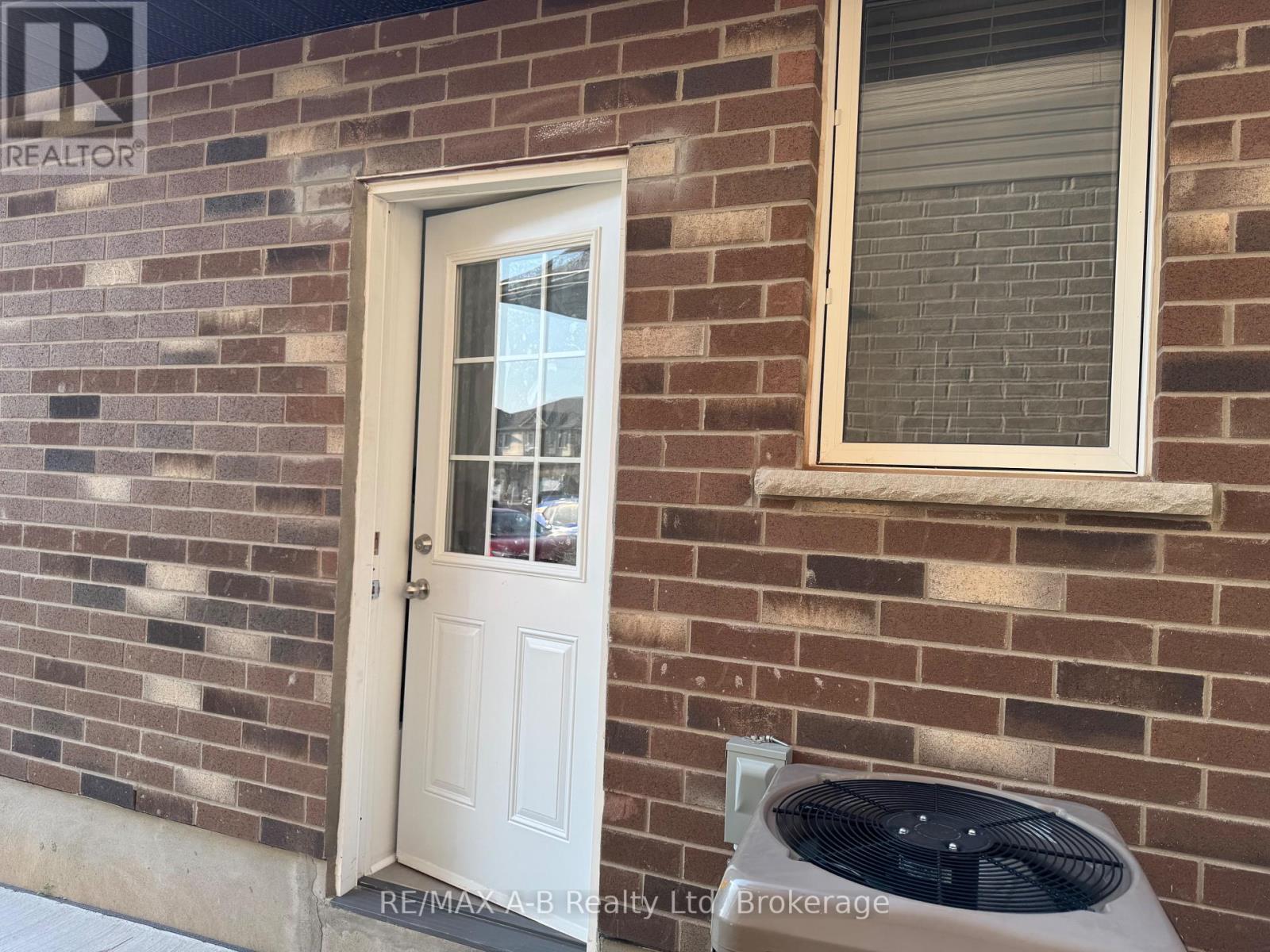 Lowe Unit - 1522 Caen Avenue, Woodstock, Ontario  N4T 0J8 - Photo 15 - X13600114