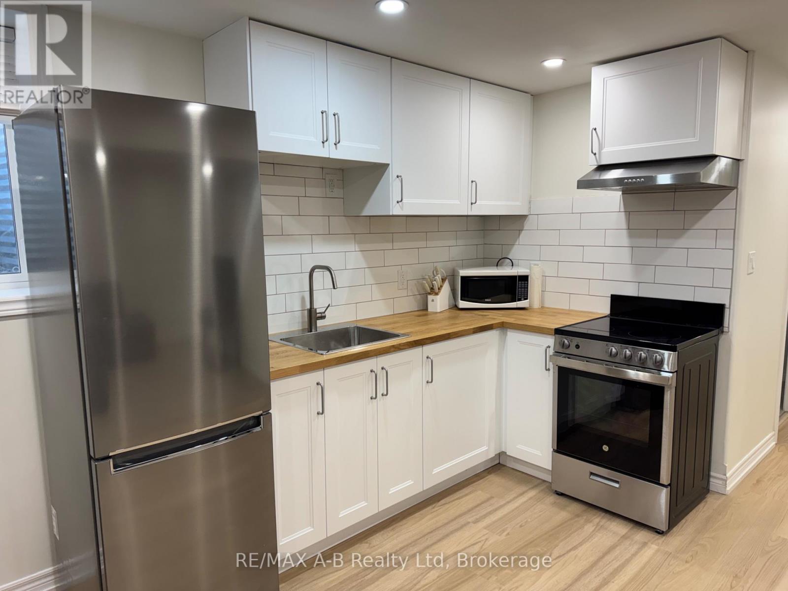 Lowe Unit - 1522 Caen Avenue, Woodstock, Ontario  N4T 0J8 - Photo 7 - X13600114