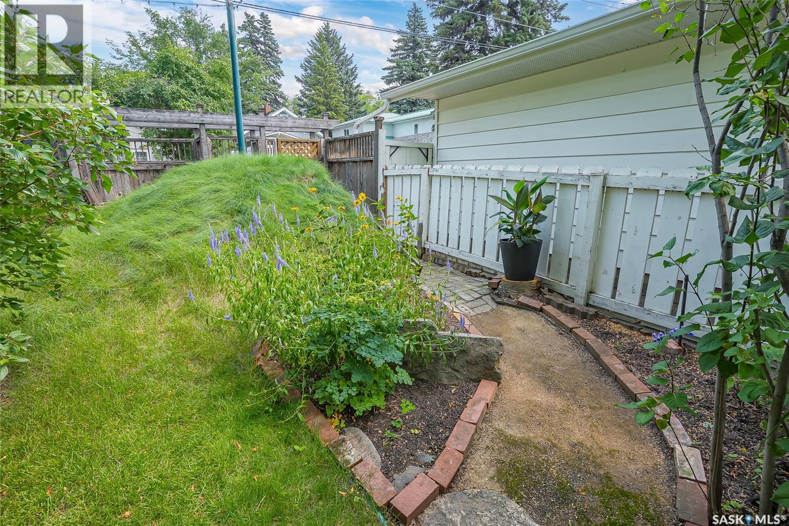 630 8th Avenue N, Saskatoon, Saskatchewan  S7K 2W8 - Photo 62 - SK043343