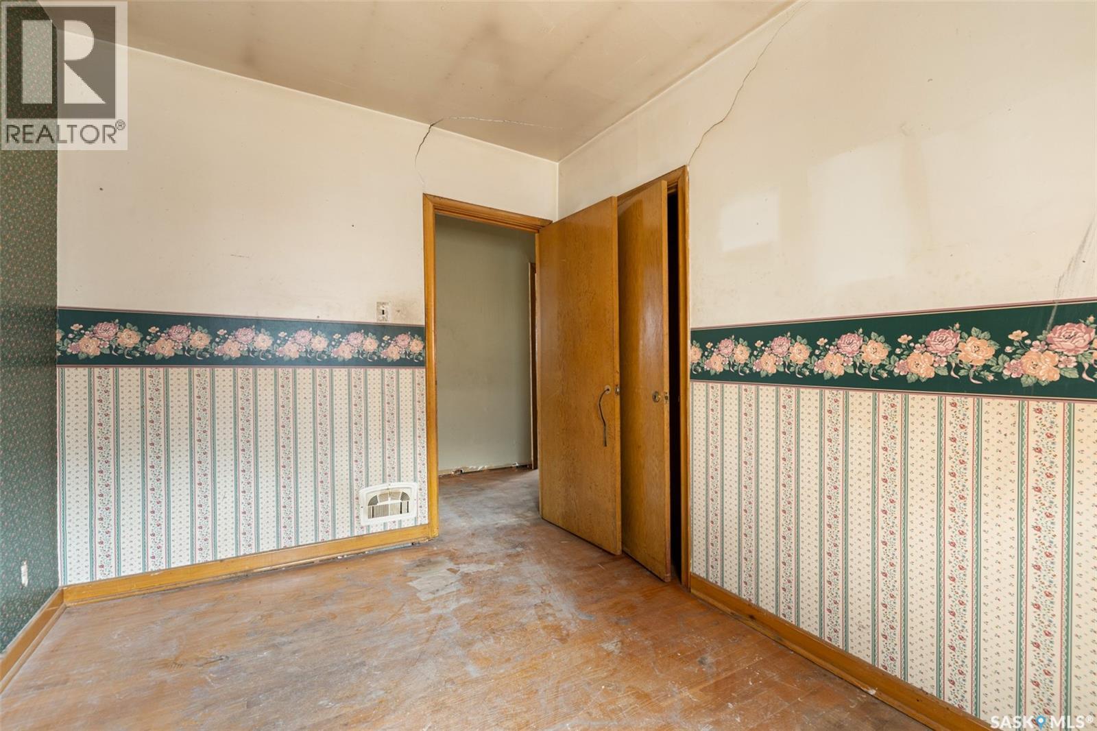 403 17th Avenue E, Regina, Saskatchewan  S4N 0Y4 - Photo 9 - SK043524