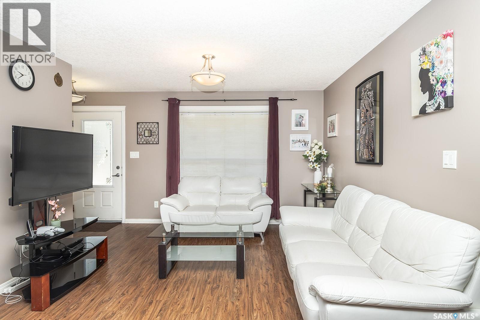 118 125 Willis Crescent, Saskatoon, Saskatchewan  S7T 0T1 - Photo 6 - SK043513