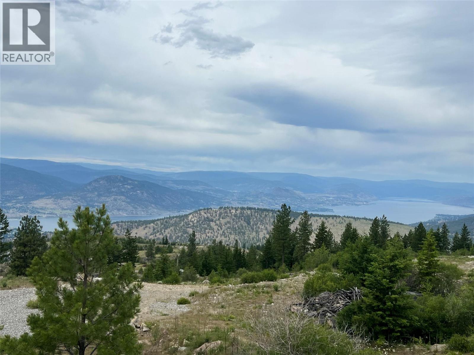 3011 Carmi Road, Penticton, British Columbia V2A 8V5 - Photo 3 - 10393232