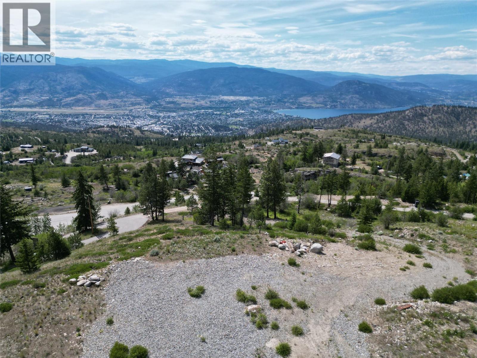 3011 Carmi Road, Penticton, British Columbia V2A 8V5 - Photo 4 - 10393232