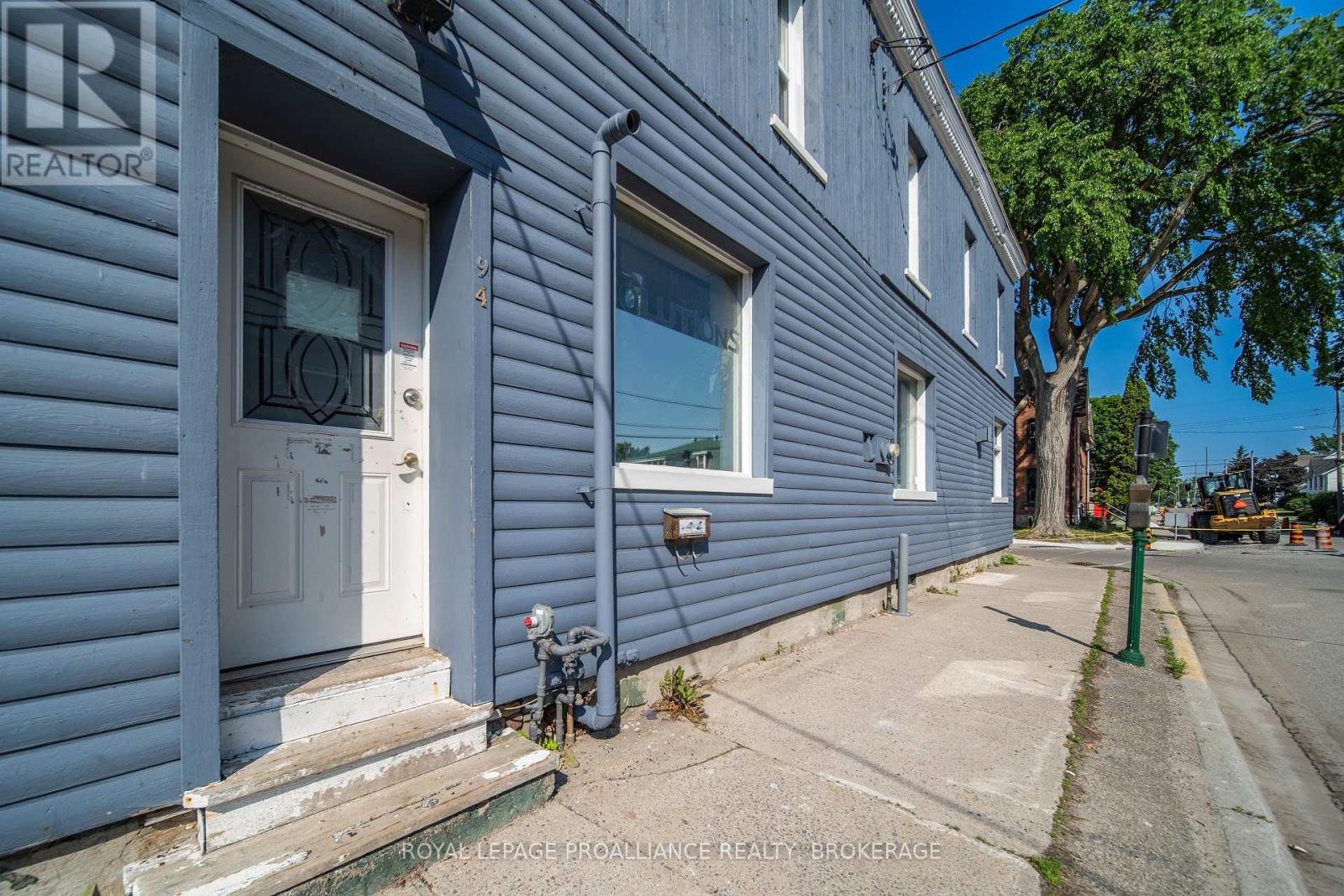 94 Charles Street N, Gananoque, Ontario K7G 1T7 - Photo 4 - X13600176