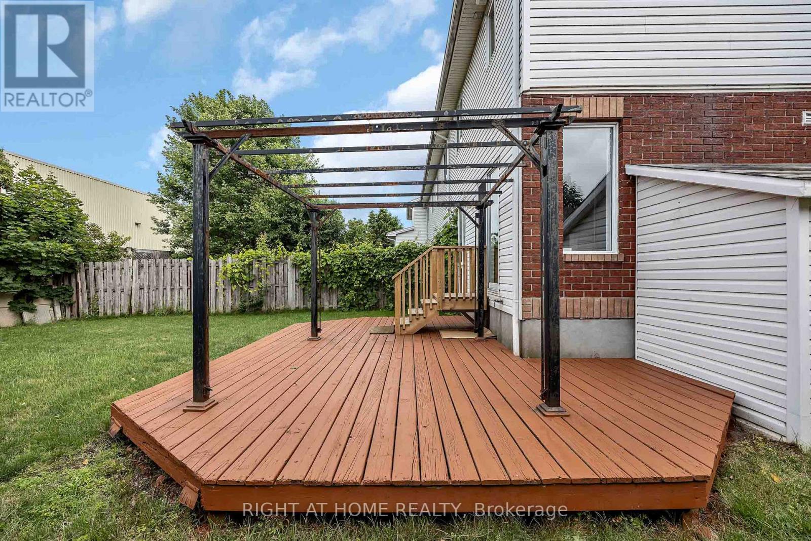 1 Kincardine Drive, Ottawa, Ontario  K2V 1B4 - Photo 25 - X13600166