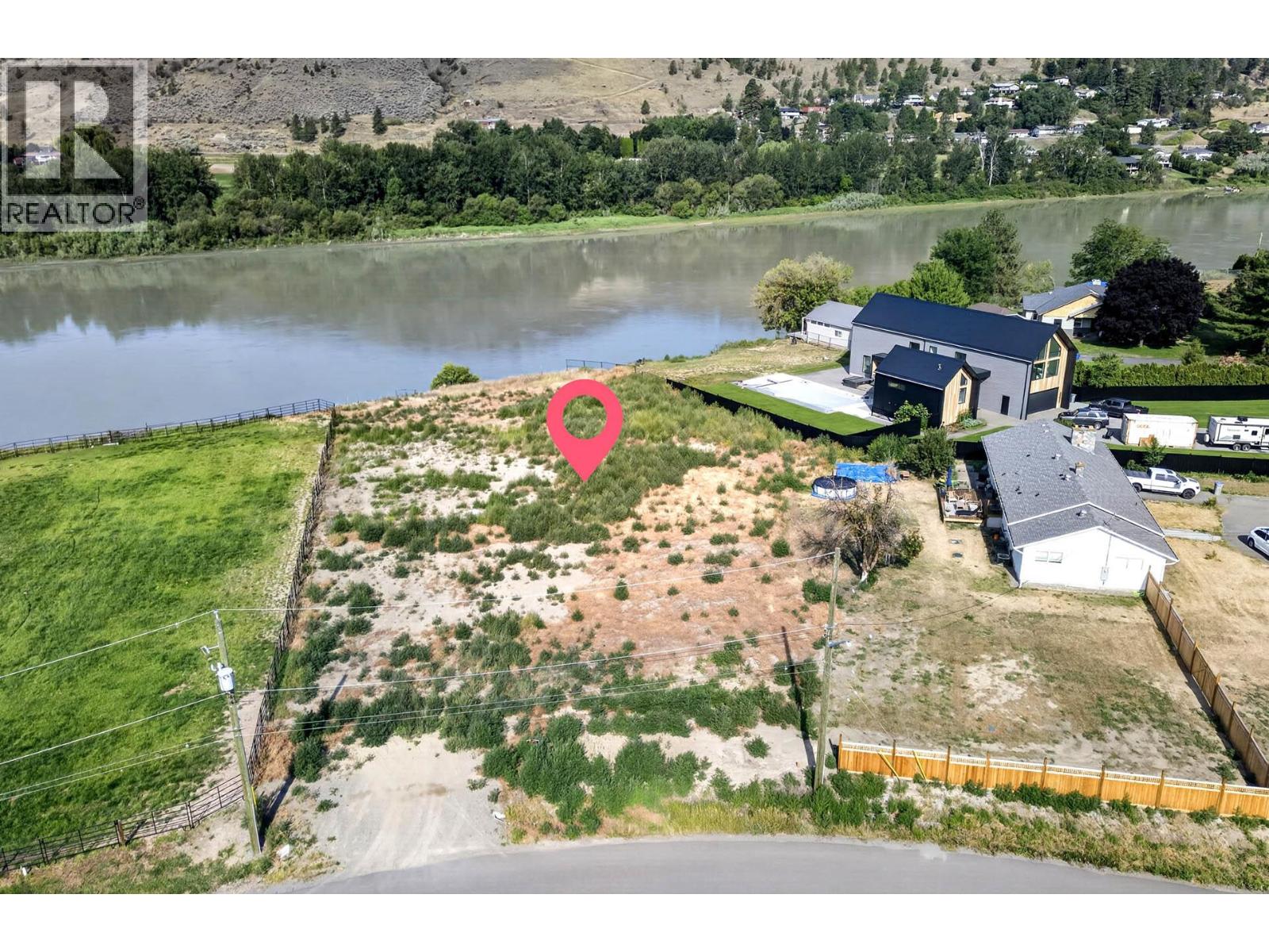 4185 Davie Road, Kamloops, British Columbia V2H 1K8 - Photo 2 - 10395657
