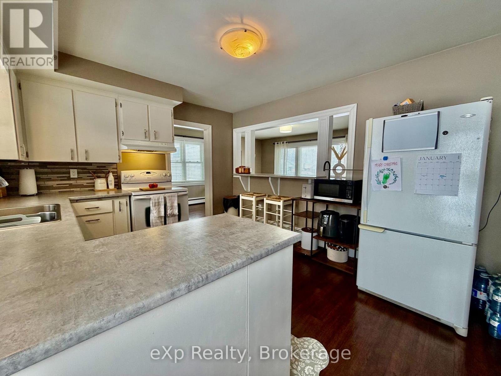 13 Browns Avenue, Brockton, Ontario  N0G 2V0 - Photo 8 - X13600244