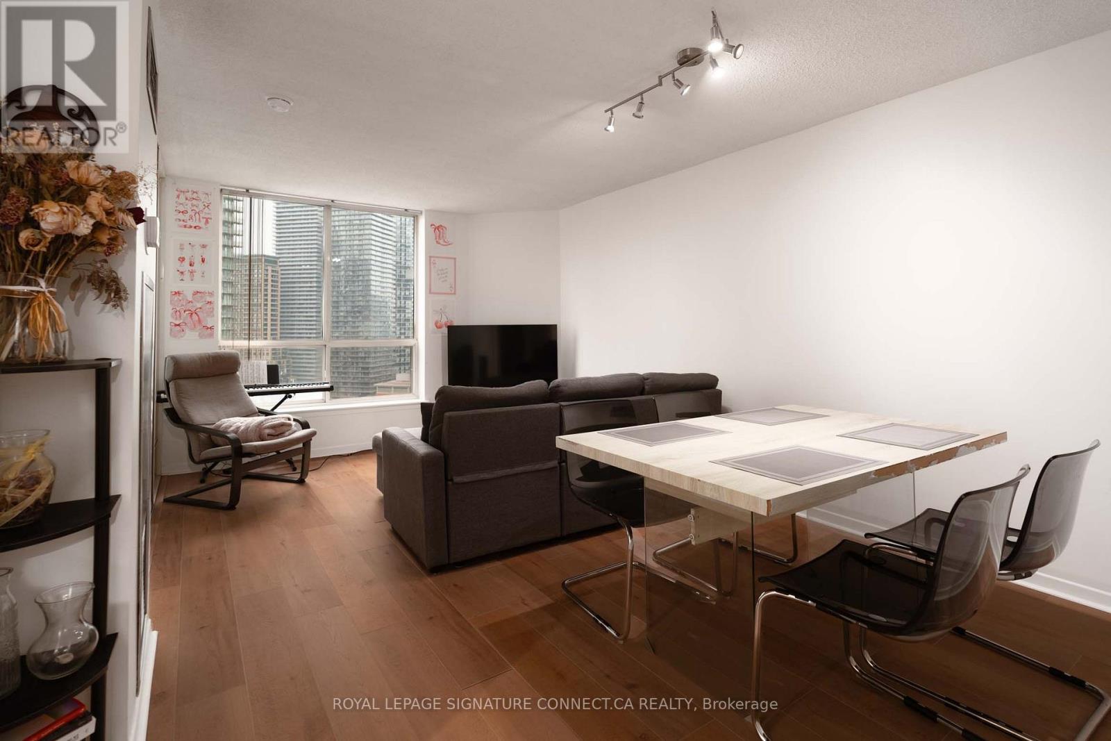 2305 - 44 St Joseph Street, Toronto, Ontario  M4Y 2W4 - Photo 12 - C13600206