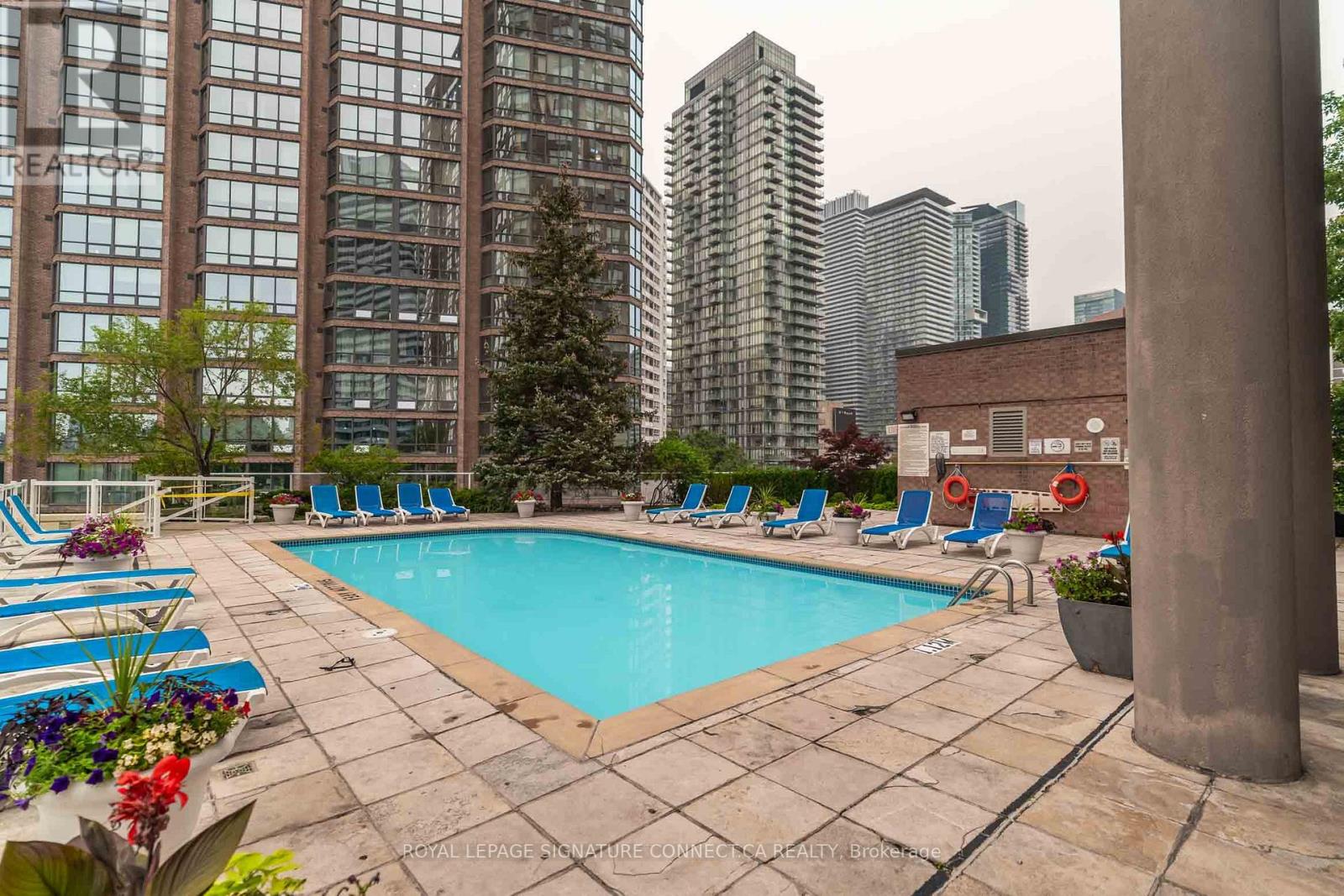 2305 - 44 St Joseph Street, Toronto, Ontario  M4Y 2W4 - Photo 24 - C13600206