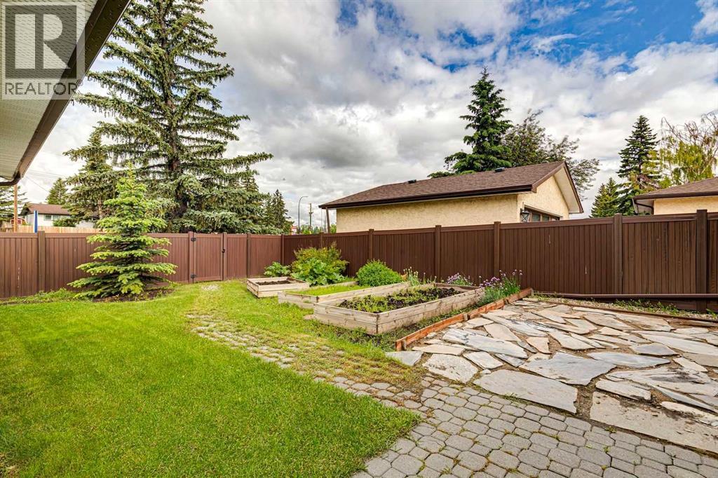 228 Brookgreen Drive Sw, Calgary, Alberta  T2W 2T8 - Photo 27 - A2321186
