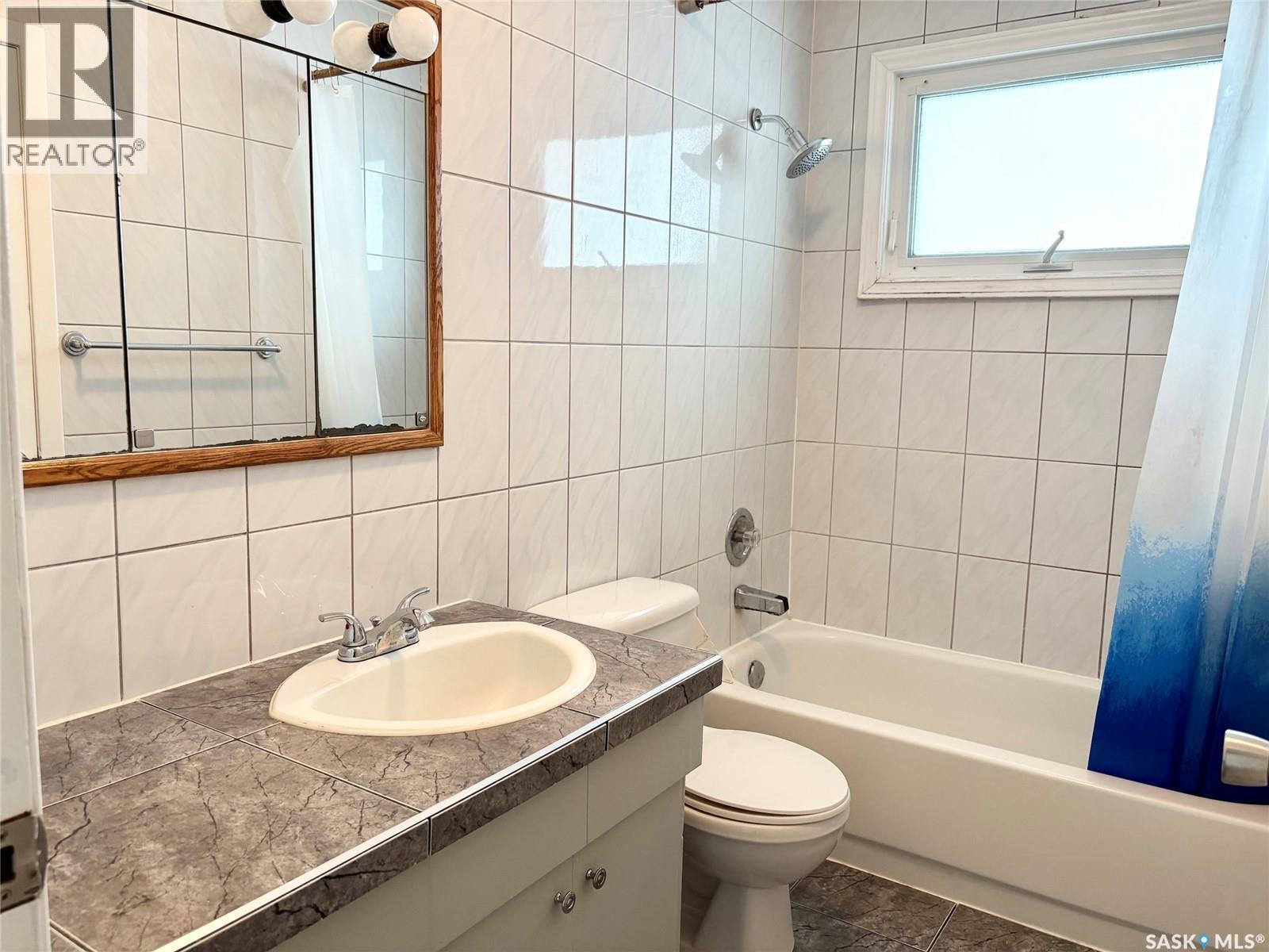 62 Canwood Crescent, Yorkton, Saskatchewan  S3N 2T7 - Photo 10 - SK043540