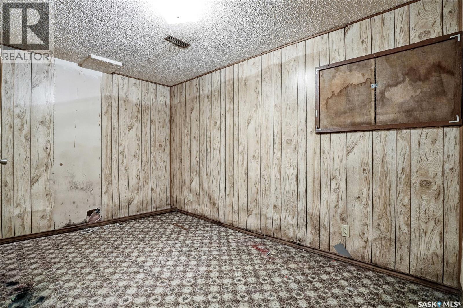 1625 Admiral Crescent, Moose Jaw, Saskatchewan  S6H 7N8 - Photo 27 - SK043514