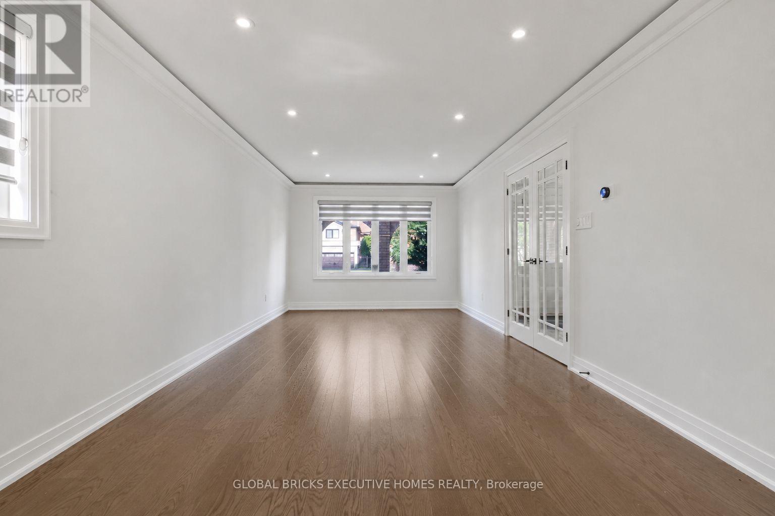 99 Benjamin Drive, Vaughan, Ontario  L4L 1H7 - Photo 8 - N13590840