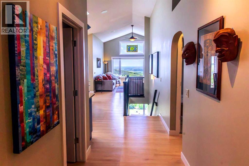 39 Glenvista Place, Cochrane, Alberta T4C 2K2 - Photo 6 - A2327179